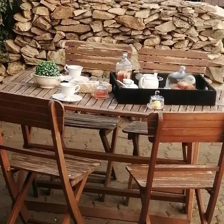 Apartmán Coquet T2 ,terrasse,parking ,4 Kms D Avignon *