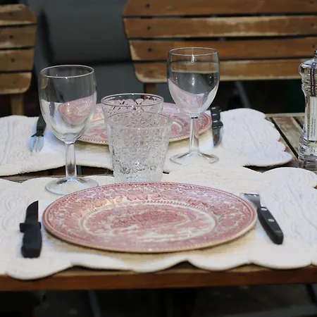 Coquet T2 ,terrasse,parking ,4 Kms D Avignon Апартаменты Вильнёв-ле-Авиньон